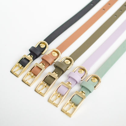 Wanderlust Pup Co. biothane dog collars are waterproof, odour-resistant, and ready for a walk in the city, hike in the woods, or a day at the beach. Made of Biothane with solid brass hardware. Handmade  British Columbia, Canada